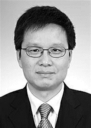 姚海,男,1962年4月出生,汉族,籍贯上海,全日制中专,在职研究 生 ,1981年7月参加工作,1985年10月加入中国共产党。现任上海市合作交流工作党委副书记。拟任上海市人民政府合作交流办公室主任。 姚海,男,1962年4月出生,汉族,籍贯上海,全日制中专,在职研究 生 ,1981年7月参加工作,1985年10月加入中国共产党。现任上海市合作交流工作党委副书记。拟任上海市人民政府合作交流办公室主任。