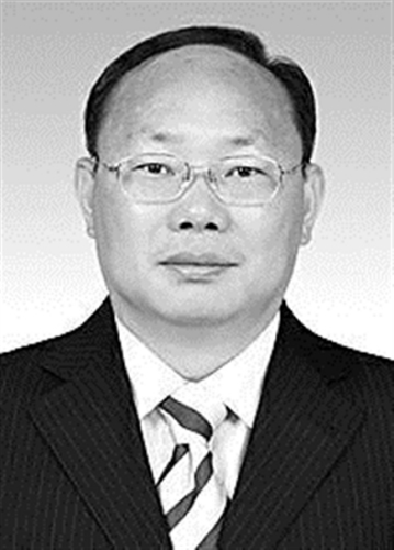汤汇浩,男,1971年11月出生,汉族,籍贯安徽无为,全日制研究生,经济学博士,高级经济师,1996年4月参加工作,1993年5月加入中国共产党。现任上海市信息中心总经济师。拟任上海市统计局总经济师。 汤汇浩,男,1971年11月出生,汉族,籍贯安徽无为,全日制研究生,经济学博士,高级经济师,1996年4月参加工作,1993年5月加入中国共产党。现任上海市信息中心总经济师。拟任上海市统计局总经济师。