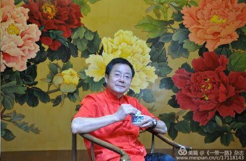 中国人民志愿军烈士纪念碑下的爱国画家