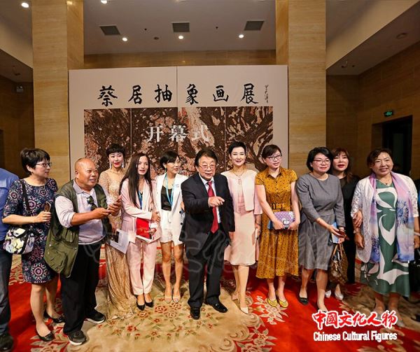 雕琢复朴—蔡居抽象画展在中国美术馆成功举办受到社会各界高度赞誉