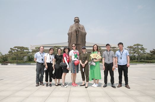 中央外宣媒体及海外华文寻智慧之源_儒文化之根济宁行