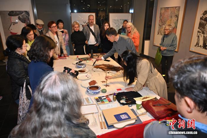 “中国国家画院作品国际交流展”亮相柏林